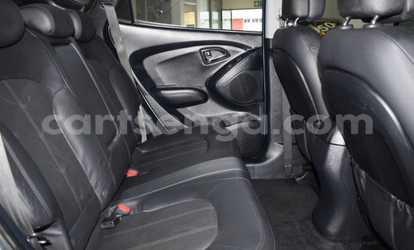 Acheter Occasion Voiture Hyundai ix35 Bleu à Ezulwini, Hhohho Acheter Occasion Voiture Hyundai ix35 Bleu à Ezulwini, Hhohho