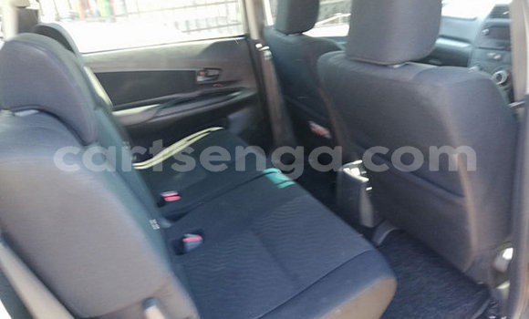 Acheter Occasion Voiture Toyota Avanza Marron à Bulembu, Hhohho Acheter Occasion Voiture Toyota Avanza Marron à Bulembu, Hhohho