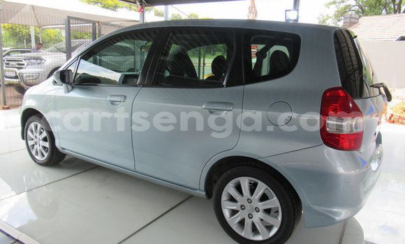 Nunua Ilio tumika Honda Jazz Blue Gari ndani ya Ezulwini nchini Hhohho Nunua Ilio tumika Honda Jazz Blue Gari ndani ya Ezulwini nchini Hhohho