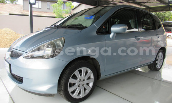 Nunua Ilio tumika Honda Jazz Blue Gari ndani ya Ezulwini nchini Hhohho Nunua Ilio tumika Honda Jazz Blue Gari ndani ya Ezulwini nchini Hhohho