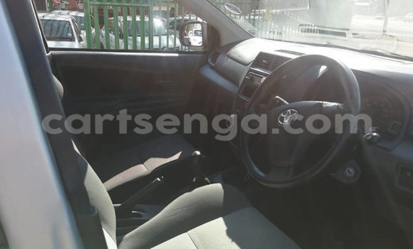 Nunua Ilio tumika Toyota Avanza Silver Gari ndani ya Bulembu nchini Hhohho Nunua Ilio tumika Toyota Avanza Silver Gari ndani ya Bulembu nchini Hhohho