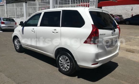 Buy Used Toyota Avanza White Car in Ezulwini in Hhohho Buy Used Toyota Avanza White Car in Ezulwini in Hhohho