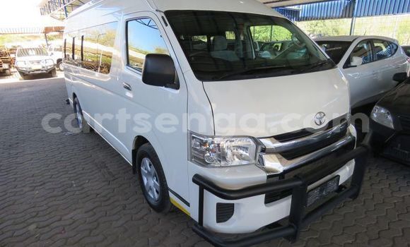 Acheter Occasion Voiture Toyota Hiace Blanc à Ezulwini, Hhohho Acheter Occasion Voiture Toyota Hiace Blanc à Ezulwini, Hhohho