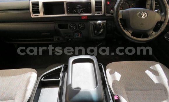 Acheter Occasion Voiture Toyota Hiace Blanc à Ezulwini, Hhohho Acheter Occasion Voiture Toyota Hiace Blanc à Ezulwini, Hhohho