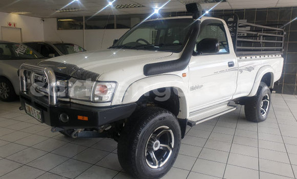 Acheter Occasion Voiture Toyota Hilux Blanc à Ezulwini, Hhohho Acheter Occasion Voiture Toyota Hilux Blanc à Ezulwini, Hhohho