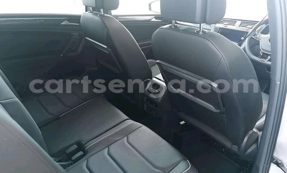 Acheter Occasion Voiture Volkswagen Tiguan Beige à Ezulwini, Hhohho Acheter Occasion Voiture Volkswagen Tiguan Beige à Ezulwini, Hhohho
