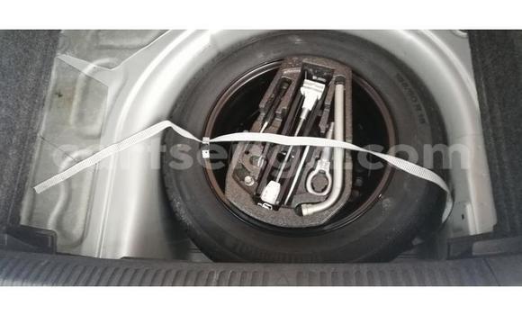 Buy Used Volkswagen Polo White Car in Ezulwini in Hhohho Buy Used Volkswagen Polo White Car in Ezulwini in Hhohho