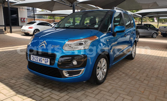 Buy Used Citroen C3 Blue Car in Ezulwini in Hhohho Buy Used Citroen C3 Blue Car in Ezulwini in Hhohho