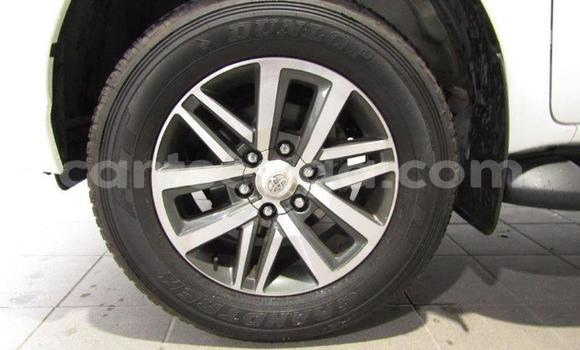 Acheter Occasion Voiture Toyota Hilux Blanc à Big Bend, Lubombo Acheter Occasion Voiture Toyota Hilux Blanc à Big Bend, Lubombo