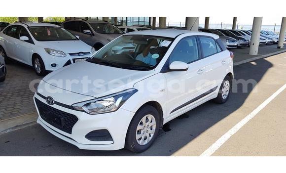 Acheter Occasion Voiture Hyundai i20 Blanc à Big Bend, Lubombo Acheter Occasion Voiture Hyundai i20 Blanc à Big Bend, Lubombo