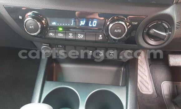 Nunua Ilio tumika Toyota Hilux Silver Gari ndani ya Mbabane nchini Manzini Nunua Ilio tumika Toyota Hilux Silver Gari ndani ya Mbabane nchini Manzini