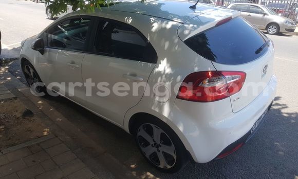 Acheter Occasion Voiture Kia Rio Blanc à Ezulwini, Hhohho Acheter Occasion Voiture Kia Rio Blanc à Ezulwini, Hhohho