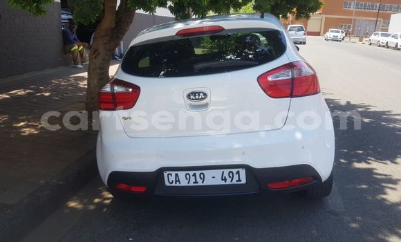Acheter Occasion Voiture Kia Rio Blanc à Ezulwini, Hhohho Acheter Occasion Voiture Kia Rio Blanc à Ezulwini, Hhohho