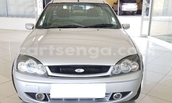 Acheter Occasion Voiture Ford B-MAX Gris à Ezulwini, Hhohho Acheter Occasion Voiture Ford B-MAX Gris à Ezulwini, Hhohho