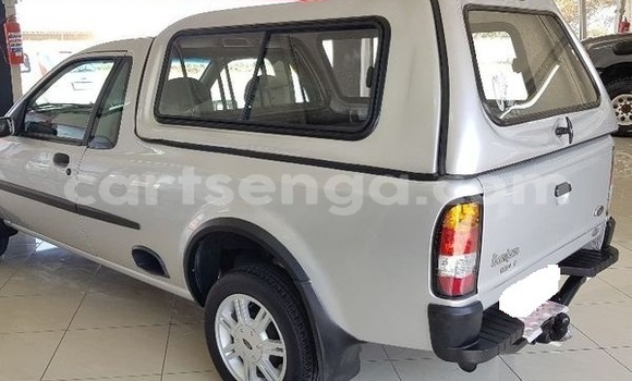 Acheter Occasion Voiture Ford B-MAX Gris à Ezulwini, Hhohho Acheter Occasion Voiture Ford B-MAX Gris à Ezulwini, Hhohho