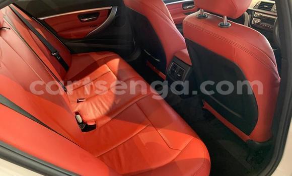 Acheter Occasion Voiture BMW 3–Series Blanc à Big Bend, Lubombo Acheter Occasion Voiture BMW 3–Series Blanc à Big Bend, Lubombo