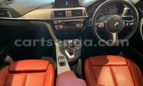 Acheter Occasion Voiture BMW 3–Series Blanc à Big Bend, Lubombo Acheter Occasion Voiture BMW 3–Series Blanc à Big Bend, Lubombo