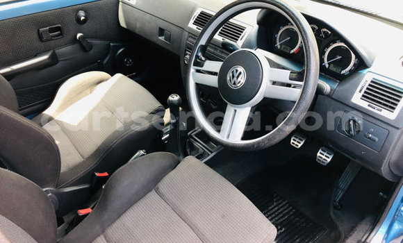Nunua Ilio tumika Volkswagen Golf Blue Gari ndani ya Bulembu nchini Hhohho Nunua Ilio tumika Volkswagen Golf Blue Gari ndani ya Bulembu nchini Hhohho