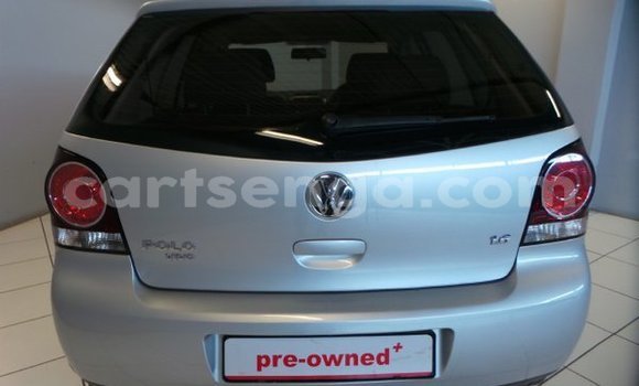 Nunua Ilio tumika Volkswagen Polo Silver Gari ndani ya Ezulwini nchini Hhohho Nunua Ilio tumika Volkswagen Polo Silver Gari ndani ya Ezulwini nchini Hhohho