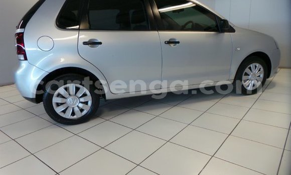 Nunua Ilio tumika Volkswagen Polo Silver Gari ndani ya Ezulwini nchini Hhohho Nunua Ilio tumika Volkswagen Polo Silver Gari ndani ya Ezulwini nchini Hhohho