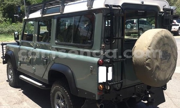 Acheter Occasion Voiture Land Rover Defender Vert à Ezulwini, Hhohho Acheter Occasion Voiture Land Rover Defender Vert à Ezulwini, Hhohho