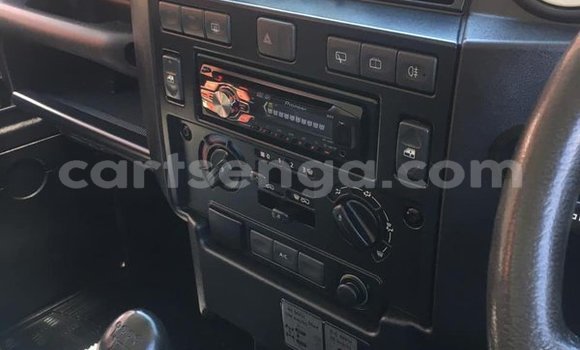 Acheter Occasion Voiture Land Rover Defender Vert à Ezulwini, Hhohho Acheter Occasion Voiture Land Rover Defender Vert à Ezulwini, Hhohho