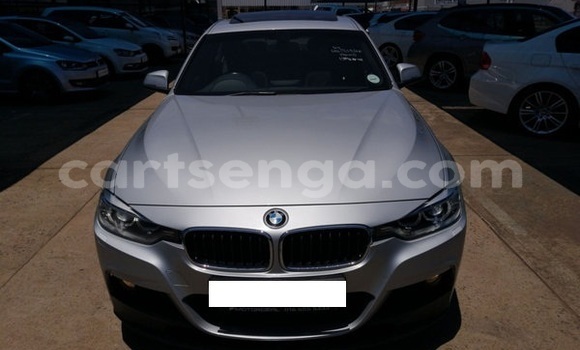 Nunua Ilio tumika BMW 3–Series Silver Gari ndani ya Ezulwini nchini Hhohho Nunua Ilio tumika BMW 3–Series Silver Gari ndani ya Ezulwini nchini Hhohho