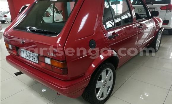 Nunua Ilio tumika Volkswagen Golf Red Gari ndani ya Big Bend nchini Wilaya ya Lubombo Nunua Ilio tumika Volkswagen Golf Red Gari ndani ya Big Bend nchini Wilaya ya Lubombo