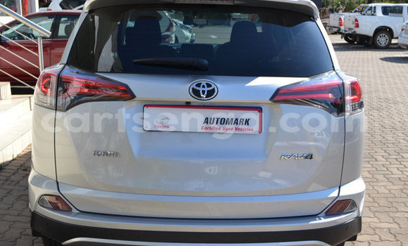 Acheter Occasion Voiture Toyota RAV4 Gris à Ezulwini, Hhohho Acheter Occasion Voiture Toyota RAV4 Gris à Ezulwini, Hhohho