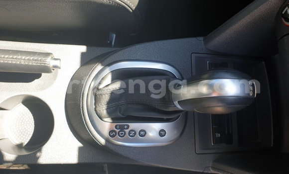 Acheter Occasion Voiture Volkswagen Touran Blanc à Ezulwini, Hhohho Acheter Occasion Voiture Volkswagen Touran Blanc à Ezulwini, Hhohho