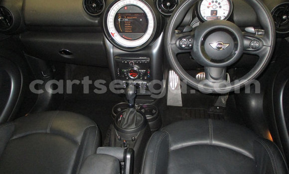 Buy Used MINI Countryman White Car in Ezulwini in Hhohho Buy Used MINI Countryman White Car in Ezulwini in Hhohho