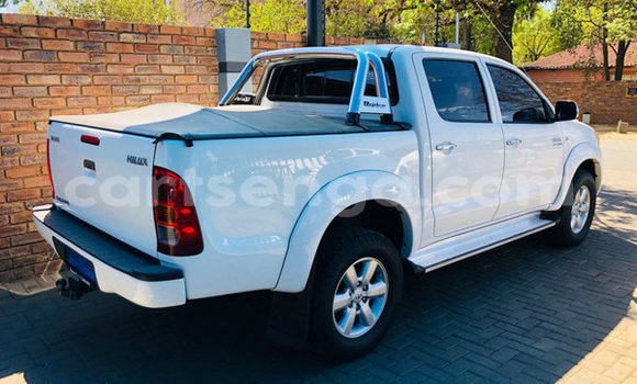 Acheter Occasion Voiture Toyota Hilux Blanc à Ezulwini, Hhohho Acheter Occasion Voiture Toyota Hilux Blanc à Ezulwini, Hhohho