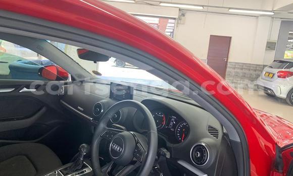 Nunua Ilio tumika Audi A3 Red Gari ndani ya Big Bend nchini Wilaya ya Lubombo Nunua Ilio tumika Audi A3 Red Gari ndani ya Big Bend nchini Wilaya ya Lubombo