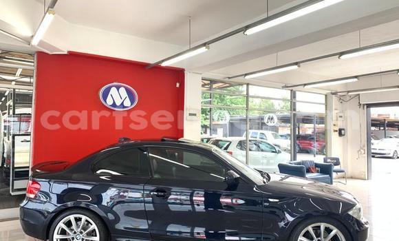 Acheter Import Voiture BMW 1–Series Noir à Big Bend, Lubombo District Acheter Import Voiture BMW 1–Series Noir à Big Bend, Lubombo District