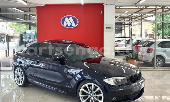 Acheter Import Voiture BMW 1–Series Noir à Big Bend, Lubombo District Acheter Import Voiture BMW 1–Series Noir à Big Bend, Lubombo District