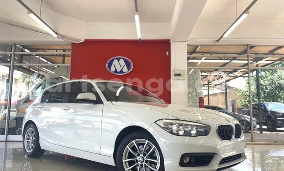 Acheter Occasion Voiture BMW 1–Series Blanc à Big Bend, Lubombo District Acheter Occasion Voiture BMW 1–Series Blanc à Big Bend, Lubombo District