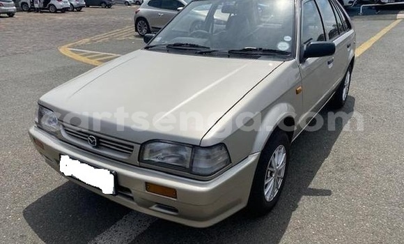 Acheter Occasion Voiture Mazda 323 Gris à Ezulwini, Hhohho Acheter Occasion Voiture Mazda 323 Gris à Ezulwini, Hhohho