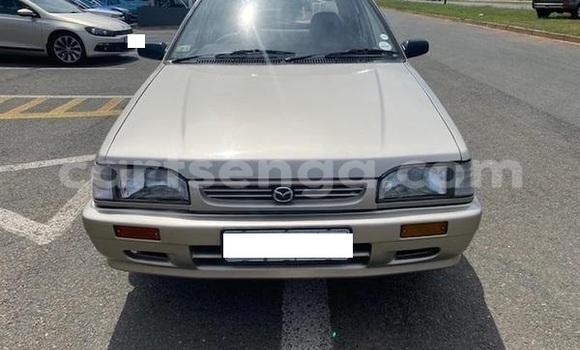 Acheter Occasion Voiture Mazda 323 Gris à Ezulwini, Hhohho Acheter Occasion Voiture Mazda 323 Gris à Ezulwini, Hhohho