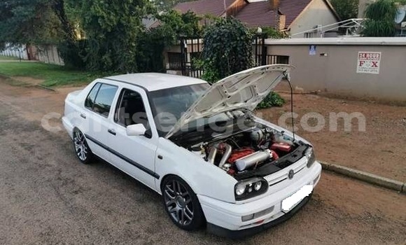 Acheter Occasion Voiture Volkswagen Jetta Blanc à Ezulwini, Hhohho Acheter Occasion Voiture Volkswagen Jetta Blanc à Ezulwini, Hhohho