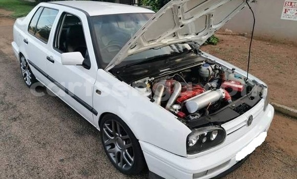 Acheter Occasion Voiture Volkswagen Jetta Blanc à Ezulwini, Hhohho Acheter Occasion Voiture Volkswagen Jetta Blanc à Ezulwini, Hhohho