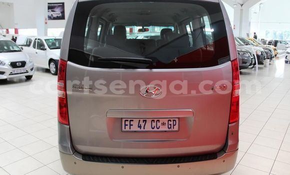 Buy Used Hyundai H1 Silver Car in Big Bend in Lubombo District Buy Used Hyundai H1 Silver Car in Big Bend in Lubombo District