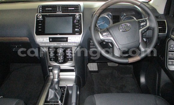 Acheter Occasion Voiture Toyota Prado Blanc à Manzini, Manzini Acheter Occasion Voiture Toyota Prado Blanc à Manzini, Manzini