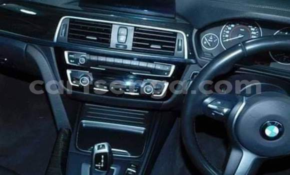 Acheter Occasion Voiture BMW 3–Series Gris à Big Bend, Lubombo Acheter Occasion Voiture BMW 3–Series Gris à Big Bend, Lubombo