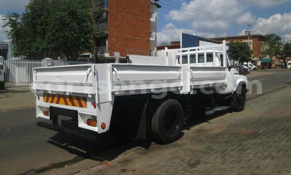 Buy Used Toyota DA White Truck in Manzini in Manzini Buy Used Toyota DA White Truck in Manzini in Manzini