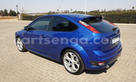 Buy Used Ford Focus Blue Car in Manzini in Manzini Buy Used Ford Focus Blue Car in Manzini in Manzini