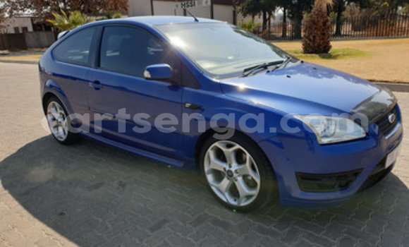 Buy Used Ford Focus Blue Car in Manzini in Manzini Buy Used Ford Focus Blue Car in Manzini in Manzini