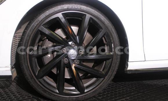 Nunua Ilio tumika Volkswagen Golf R White Gari ndani ya Manzini nchini Manzini Nunua Ilio tumika Volkswagen Golf R White Gari ndani ya Manzini nchini Manzini