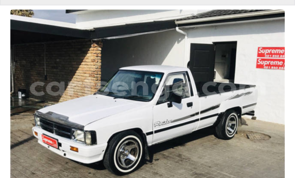 Buy Used Toyota Hilux White Car in Manzini in Manzini Buy Used Toyota Hilux White Car in Manzini in Manzini