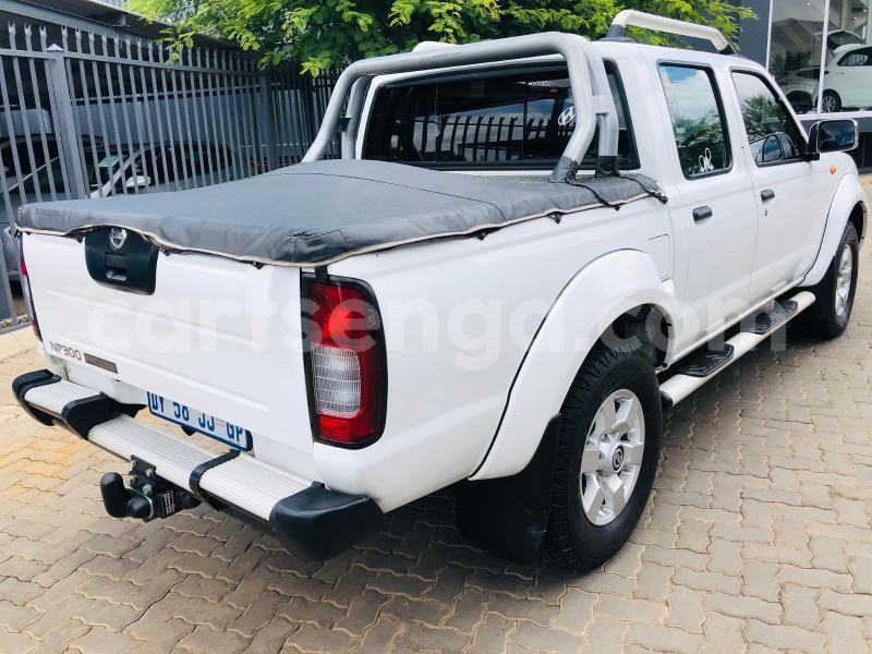 Big with watermark nissan np 300 lubombo big bend 13617
