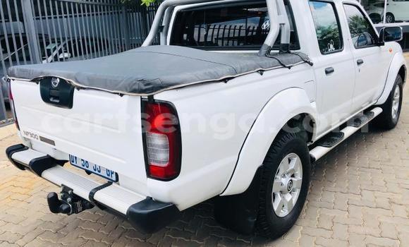 Acheter Occasion Voiture Nissan NP 300 Blanc à Big Bend, Lubombo Acheter Occasion Voiture Nissan NP 300 Blanc à Big Bend, Lubombo